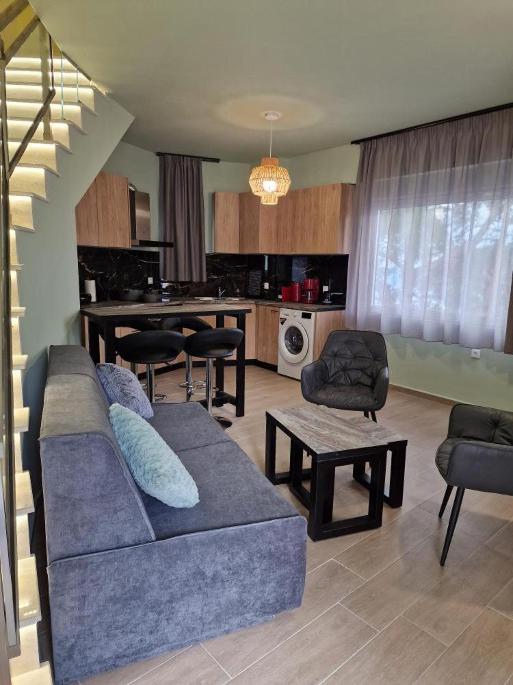 Апартаменти Solymar Prive Арханґелос Екстер'єр фото